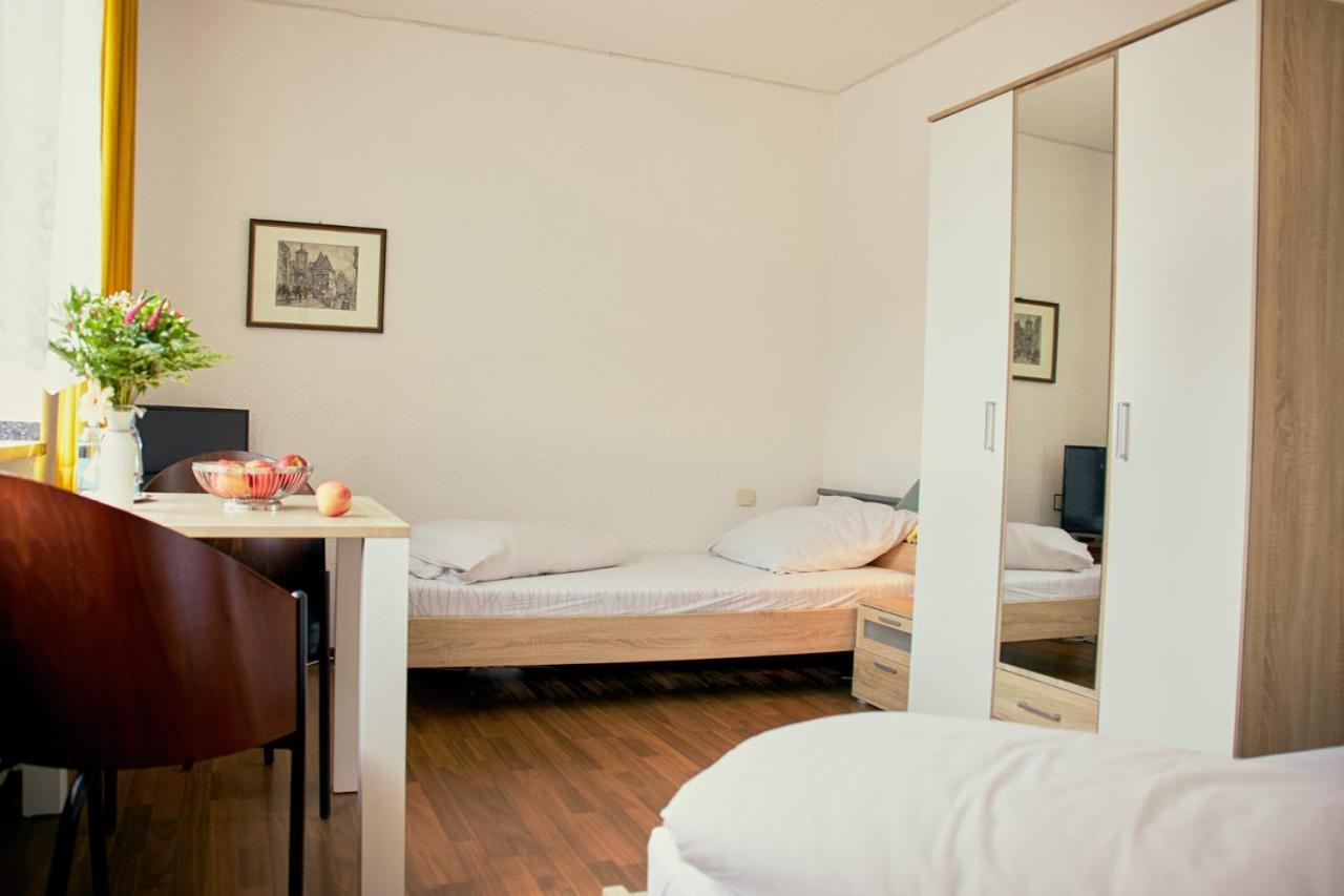 Отель Relais Koenigsberg Ахен Экстерьер фото