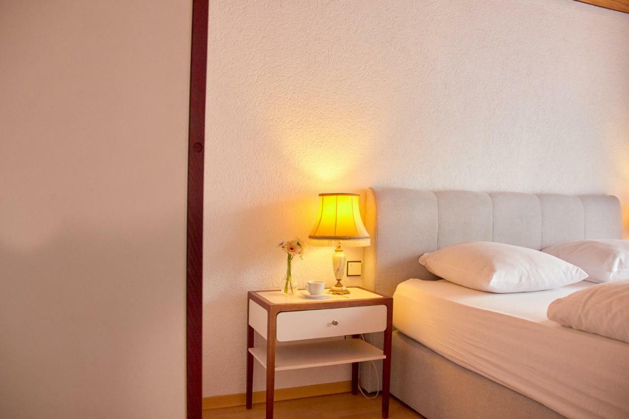 Отель Relais Koenigsberg Ахен Экстерьер фото