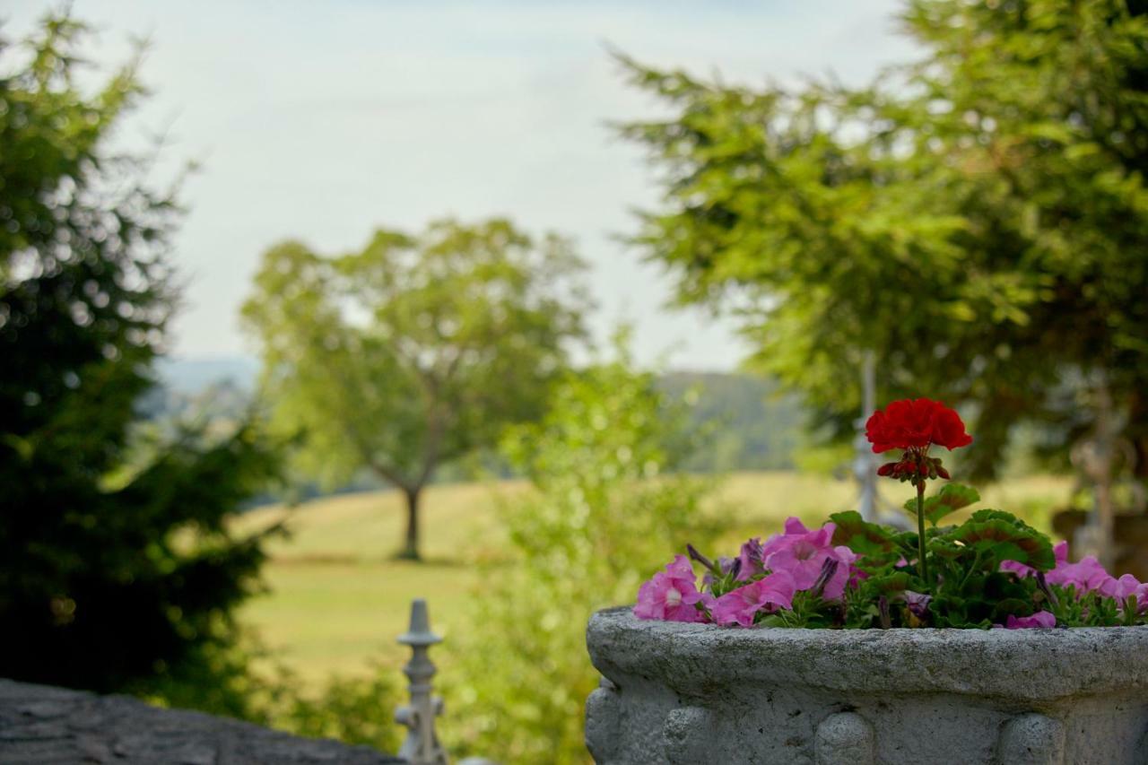 Отель Relais Koenigsberg Ахен Экстерьер фото